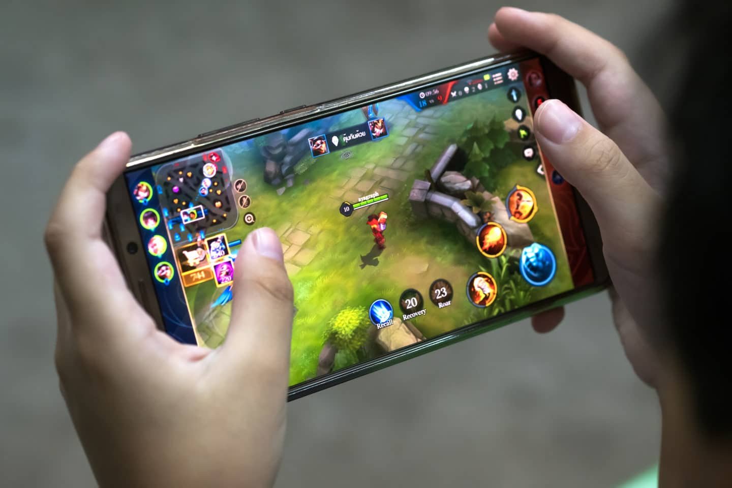Confira as opções de celular gamer barato disponíveis no mercado App